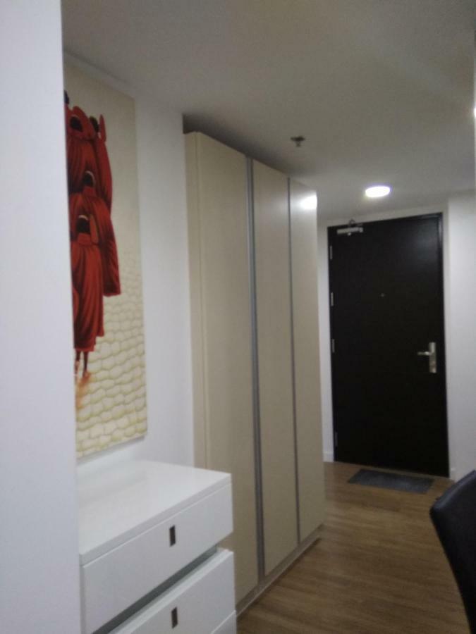 Lustra Studio Davao City Extérieur photo